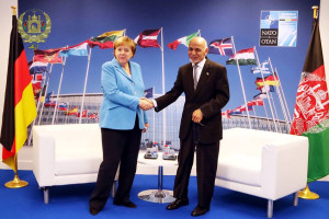 صدر اعظم آلمان: کمک های خود به افغانستان را افزایش می دهیم