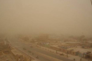 طوفان شدید در ولایات شمال کشور باعث قطع برق و مسدود شدن راه های مواصلاتی گردید +عکس