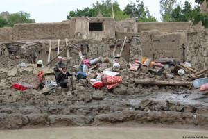 در اثر سیلاب‌ها و زلزله ۲۹ تن جان باخته‌اند
