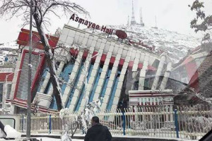 برف هتل آسمایی کابل را فرو ریختاند