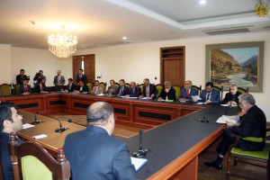 مردم بغلان با مشکلات صحی و تعلیمی روبرو هستند