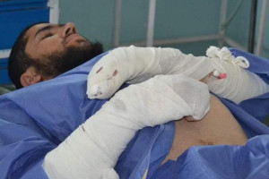 یک طالب قبل از تخریب مقبره سلطان محمود غزنوی کشته شد