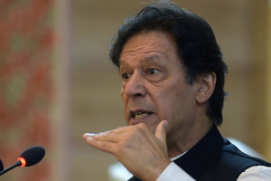 احتمال حذف حزب عمران خان از سیاست پاکستان