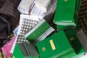 صدها اسناد جعلی در گمرک کشف و ضبط شد