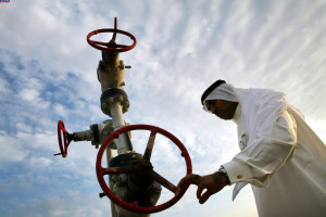 عربستان انتقال نفت را به بحرین متوقف کرد