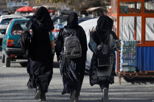 وزارت صحت عامه خواستار جذب دختران درانستیتوتهای صحی شد