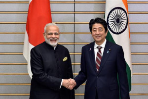 ژاپن و هند توافقنامۀ هسته‌ای بحث‌برانگیزی امضا کردند