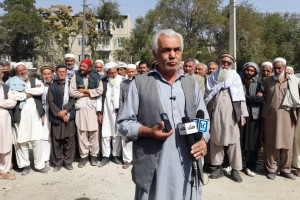 رهبر ا.ا دستور اجرای معاش متقاعدان را صادر کرد