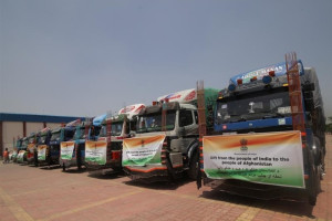 هند کمک غذایی و بشردوستانه به افغانستان ارسال می‌کند