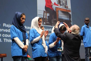 در مسابقات بین‌المللی روباتیک دختران افغان مدال نقره گرفتند