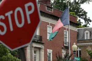 سفارت افغانستان در واشنگتن تعطیل می‌شود
