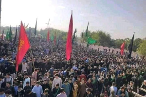 مراسم عاشورا در وضعیت بحرانی کشور برگزار شد