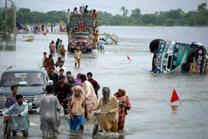 سیلاب‌ها در پاکستان جان 282نفر را گرفت