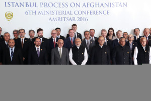 افغانستان برای رهایی از نیازمندی اقتصادی تلاش میکند