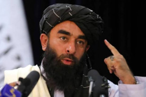 طالبان: اگر امریکا از تصمیم‌اش منصرف نشود، پالیسی خود را تغییر می‌دهیم