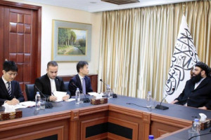 سفیر جاپان در کابل با سرپرست وزارت مهاجران دیدار کرد