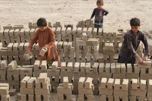 سازما ملل: برای رسیدگی به معضل کار کودکان افغان تلاش می‌کنیم