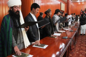 اعضای شورای ولایتی غزنی به طالبان مالیه پرداختند