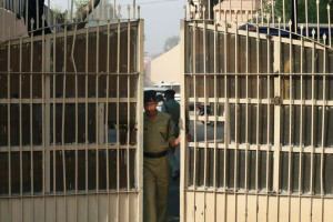 ۱۱۲ مهاجر افغان از زندانهای پاکستان آزاد شدند