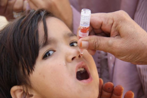 کارزار واکسین پولیو در ولایت‌های شرقی کشور آغاز می‌شود