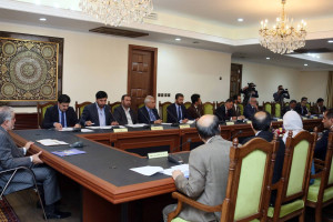 عبدالله: سالانه ۴۰۰ هزار تن وارد بازار کار میشوند