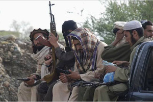 ۱۰ هزار تروریست خارجی زیر چتر طالبان فعالیت دارند
