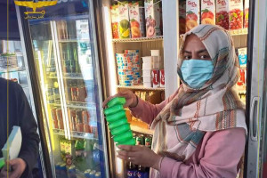 بررسی بازار فروش مواد غذایی تاریخ‌گذشته در کابل