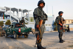 یک مهاجم انتحاری در کابل قبل از رسیدن به هدف کشته شد