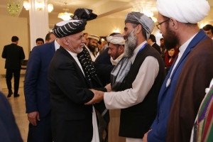 غنی: به مشکلات مهاجرین افغان در ایران و پاکستان رسیدگی شود