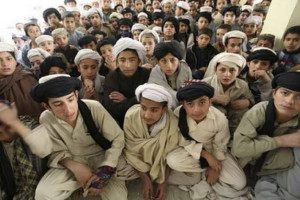 طالبان در هر ولسوالی‌ ۳ تا ۱۰ مدرسه دینی می‌سازند