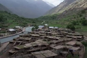 یک دیوار محافظتی در برابر سیل در نورستان ساخته شد