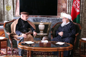 دیدار رئیس جمهورغنی با دو پیر سیاست افغانستان