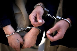 دستگیری 10 قاچاقبر مواد مخدر از کابل و غزنی