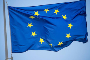 اتحادیه اروپا ۲۰ میلیون یورو به افغانستان کمک کرد
