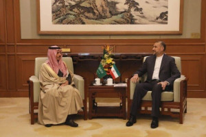 دیدار وزیران خارجه ایران و عربستان در پکن 