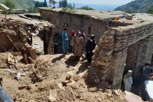 پکتیا؛ در پی سقوط سقف خانه پنج عضو یک خانواده جان باختند