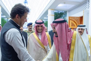 دیدار نخست‌وزیر پاکستان با پادشاه عربستان