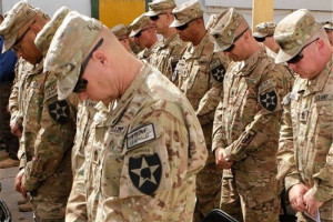 امریکا با خروج نیروهایش از افغانستان ضرر می کند