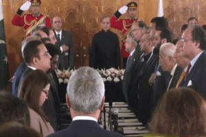 شهبازشریف اعضای کابینه جدیداش را معرفی کرد