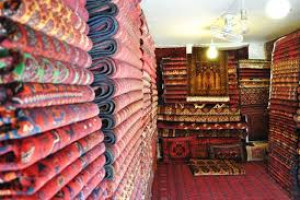 توجه حکومت به صنایع داخلی/ ارگ با قالین های افغانی تزئین میشود