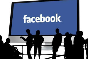 استخدام ۱۰ هزار نفر در فیس‌بوک برای ساخت جهان مجازی