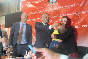 اکثر واقعات پولیو از کشور پاکستان وارد افغانستان میگردد