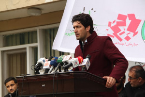 هویت تحمیلی نمی خواهیم/ ارگ فرا قانونی عمل میکند