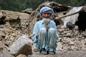 محموله‌های کمکی ایران و قطر برای زلزله‌زدگان به کابل رسید