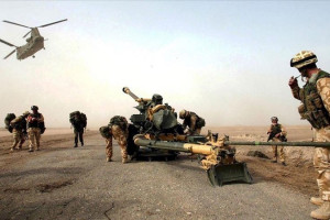 امریکا با دولت بغداد مذاکره می‌کند