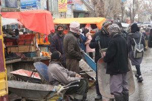 بیش از نیمی مردم افغانستان نیازمند کمک هستند