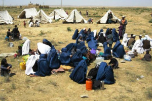 کمک رسانی به 340 فامیل آسیب دیده از سوی وزارت دولت