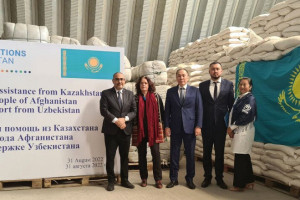 قزاقستان به آسیب‌دیدگان حوادث طبیعی افغانستان کمک کرد