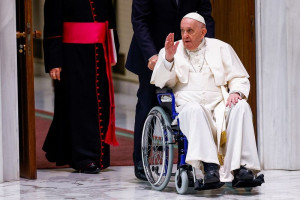 پاپ فرانسیس خواستار حمایت از زلزله‌زدگان هرات شد