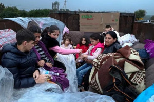 فرار هزاران باشنده منقطه کوستانی قره‌باغ به ارمنستان